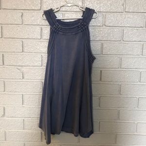 High neck line tank with neckline detail